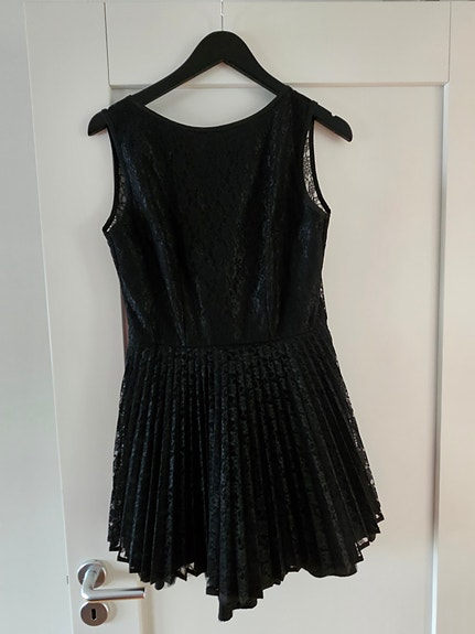 Product image 11 of 17