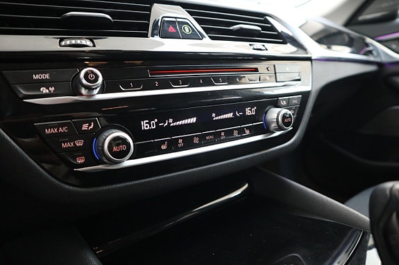 BMW 520d 18 of 24