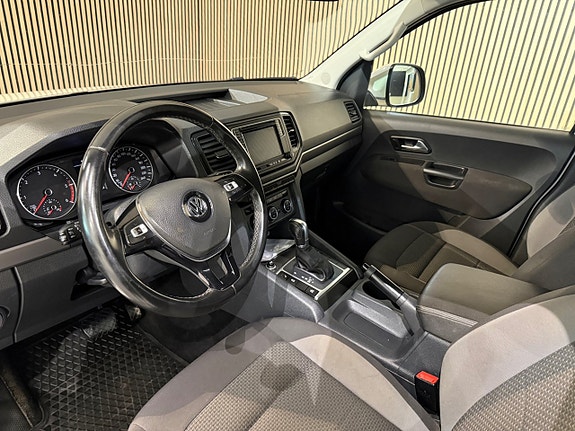 Volkswagen Amarok 10 of 23