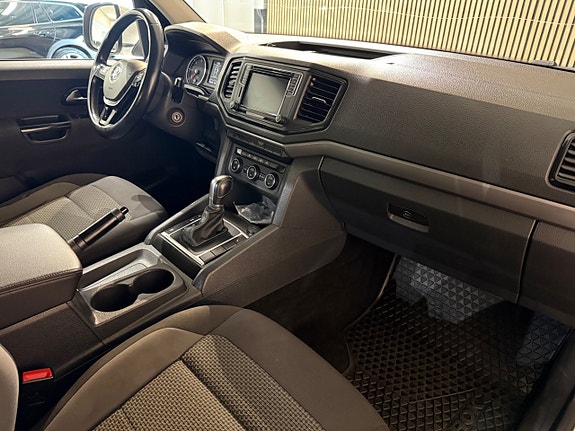 Volkswagen Amarok 17 of 23