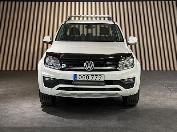 Volkswagen Amarok 2 of 23