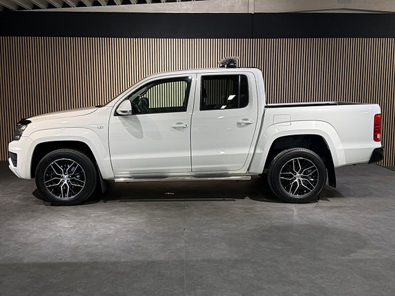 Volkswagen Amarok 8 of 23