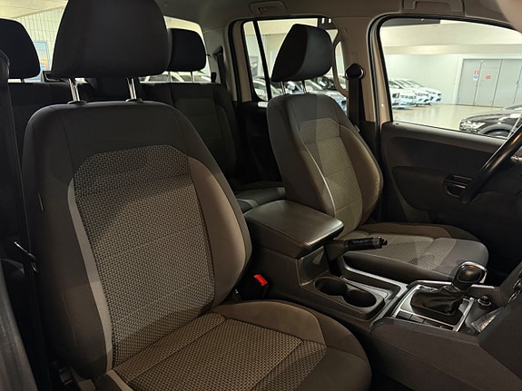 Volkswagen Amarok 16 of 23