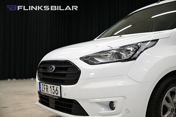 Ford Transit Connect 16 of 29