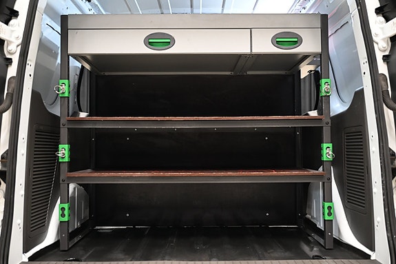 Ford Transit Connect 10 of 29
