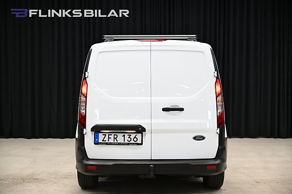 Ford Transit Connect 13 of 29