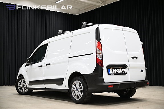 Ford Transit Connect 7 of 29