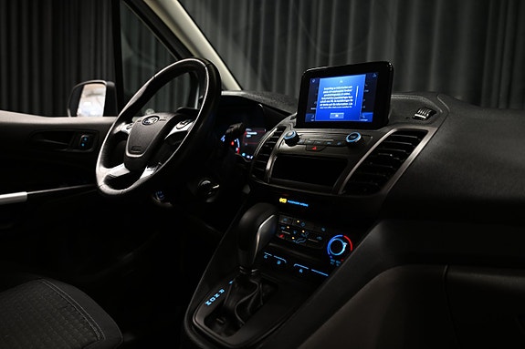 Ford Transit Connect 27 of 29