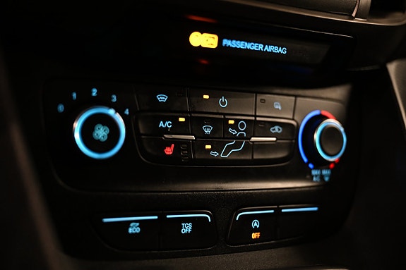 Ford Transit Connect 23 of 29