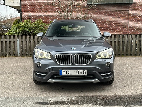 BMW X1 2 of 5
