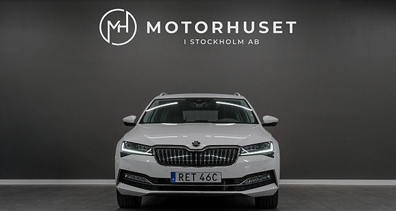 Skoda Superb 2 of 5