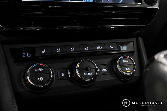 Skoda Superb 17 of 21