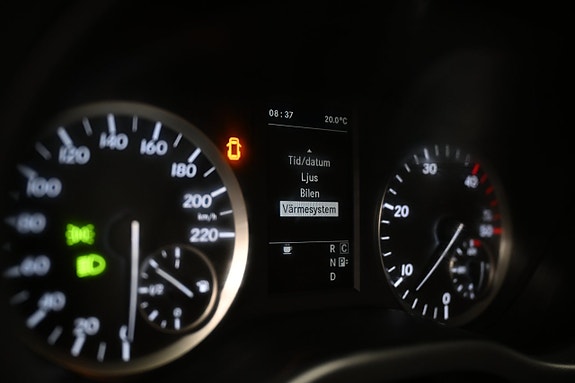 Mercedes-Benz Vito 114 16 of 24
