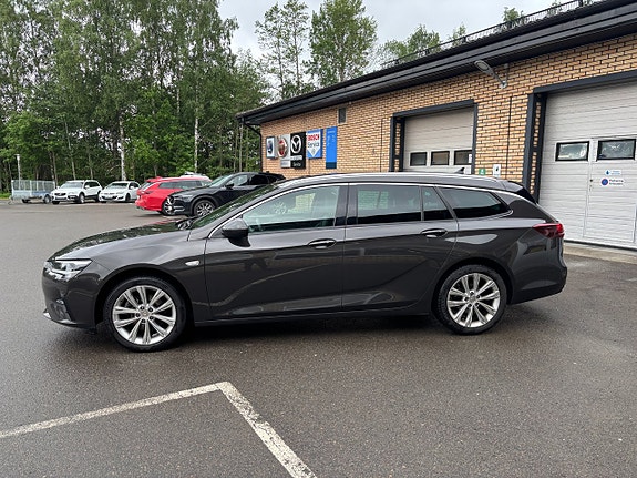 Opel Insignia 3 of 5