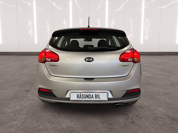 Kia Ceed 5 of 14