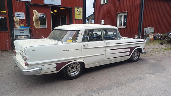 Opel Kapitan 3 of 5