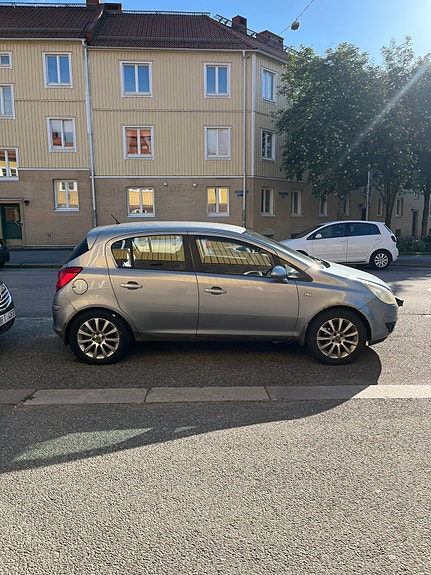 Opel Corsa 3 of 4