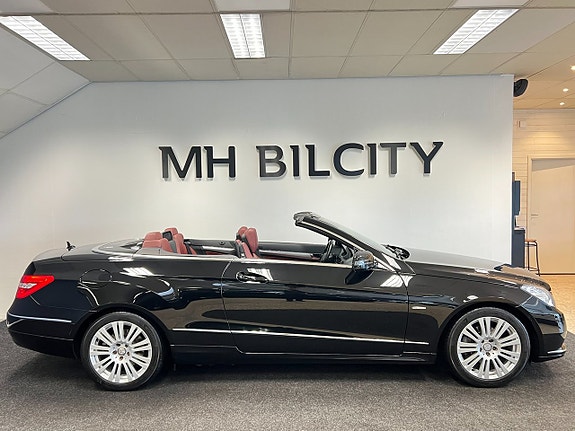 Mercedes-Benz E250 5 of 5