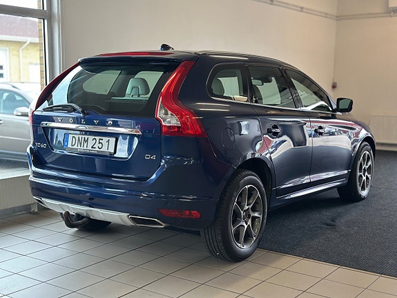 Volvo XC60 5 of 22