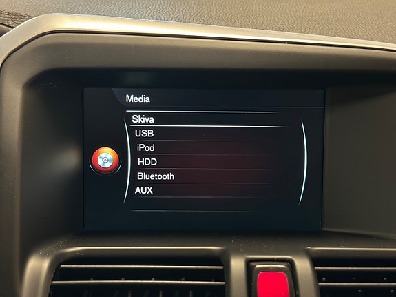 Volvo XC60 19 of 22