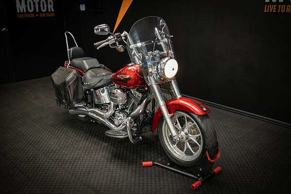 Harley-Davidson Fat Boy (FLSTF) 2 of 17
