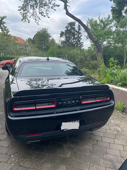 Dodge Challenger 5 of 5