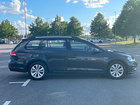 Volkswagen Golf VII 7 of 18