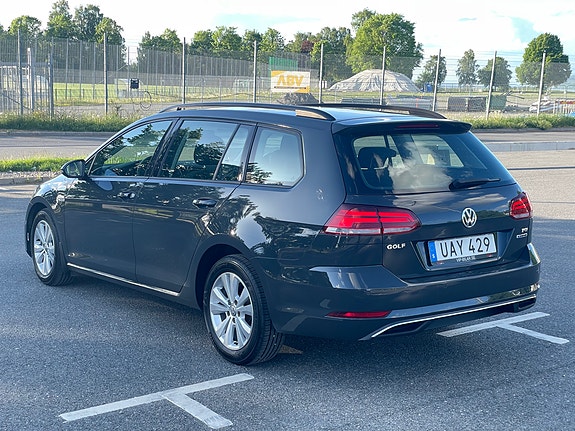 Volkswagen Golf VII 4 of 18