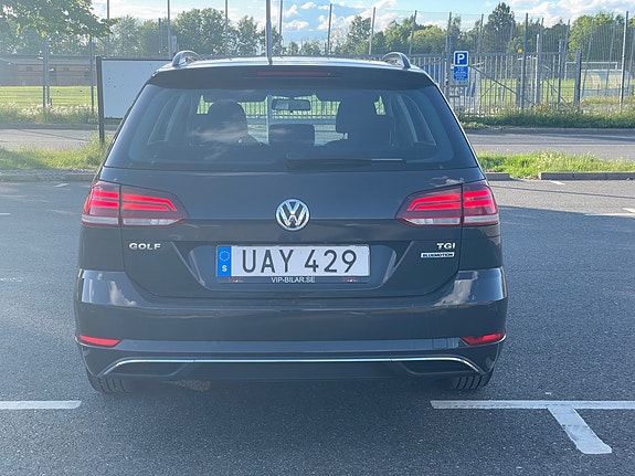 Volkswagen Golf VII 5 of 18