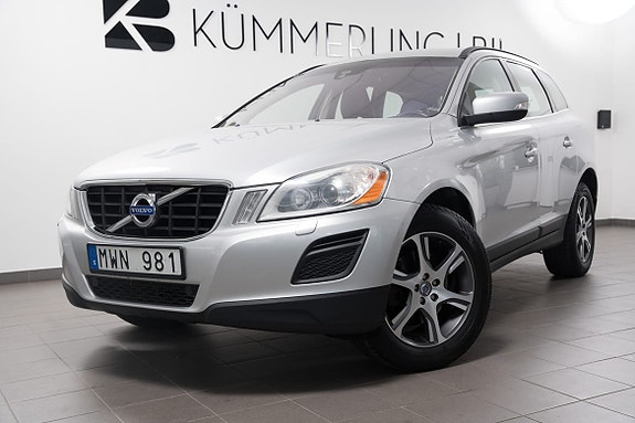 Volvo XC60 2 of 19