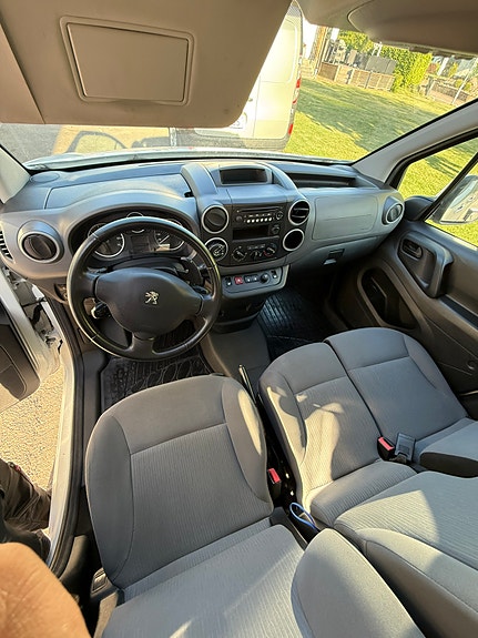 Peugeot Partner 5 of 5