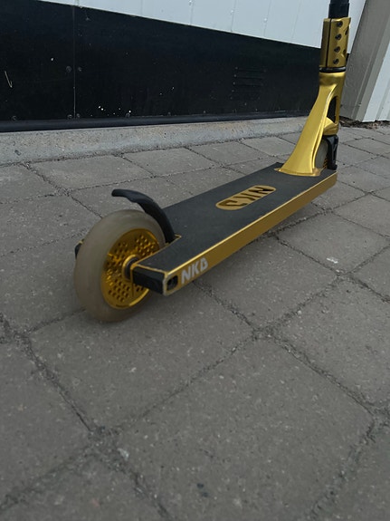 Product image 2 of 8
