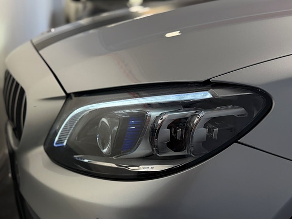 Mercedes-Benz AMG GT Coupe 10 of 17
