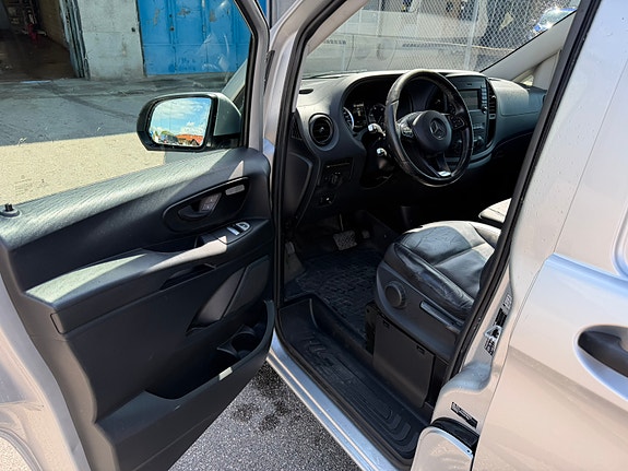 Mercedes-Benz Vito 119 3 of 5