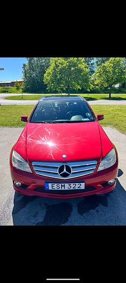 Mercedes-Benz C180 3 of 5