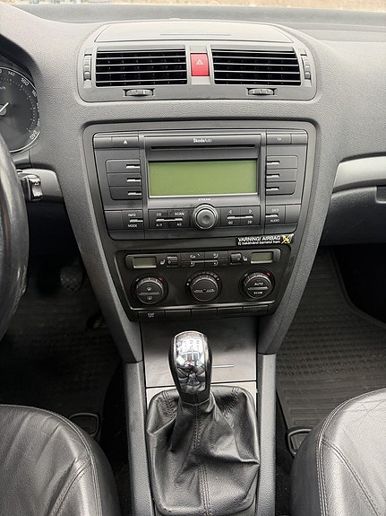 Skoda Octavia 22 of 27