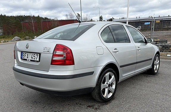 Skoda Octavia 6 of 27