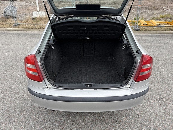 Skoda Octavia 25 of 27