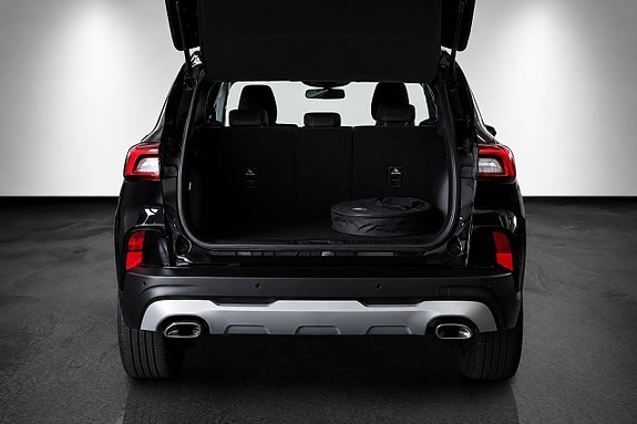Ford Kuga 7 of 24