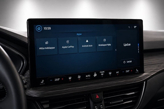 Ford Kuga 19 of 24
