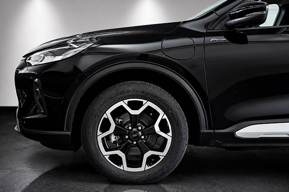 Ford Kuga 3 of 5