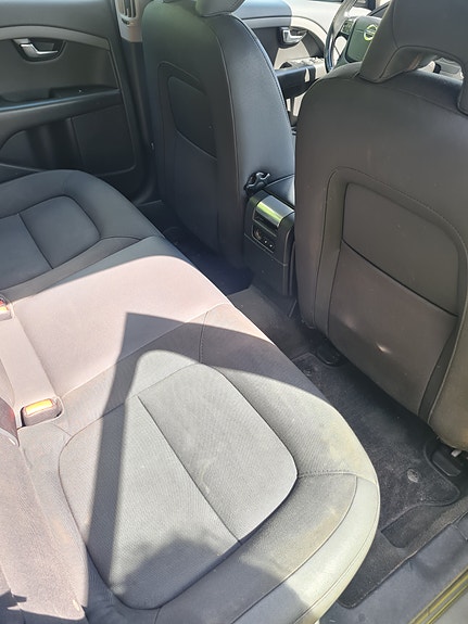 Volvo V70 5 of 6