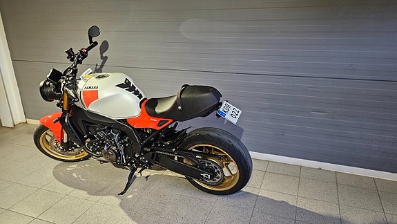 Yamaha XSR900 4 of 4