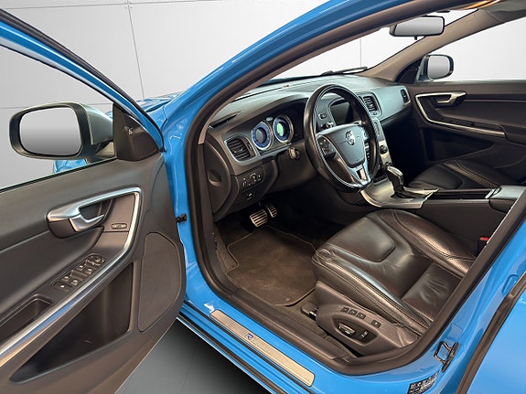 Volvo S60 10 of 27