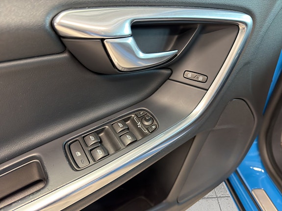 Volvo S60 19 of 27