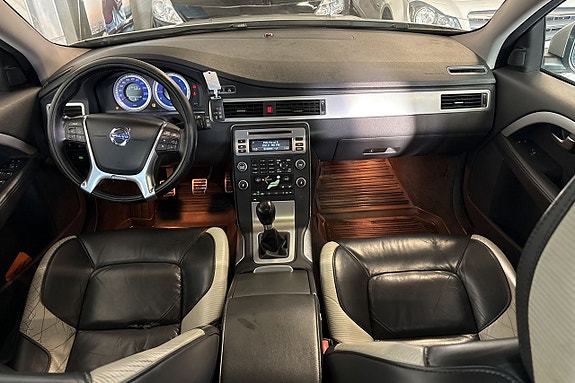Volvo V70 21 of 22