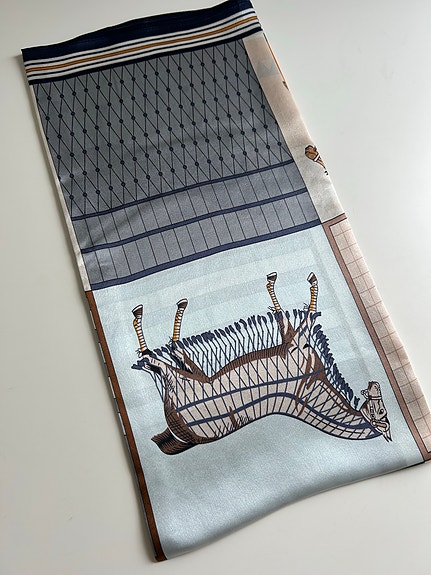 Product image 13 of 17