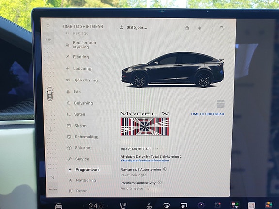 Tesla Model X 30 of 30
