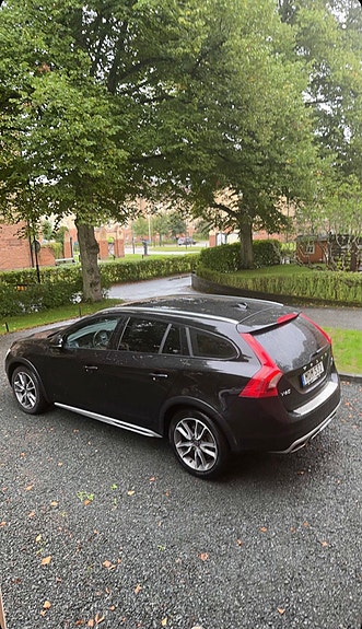 İkinci el  Volvo V60 Cross Country 2.4