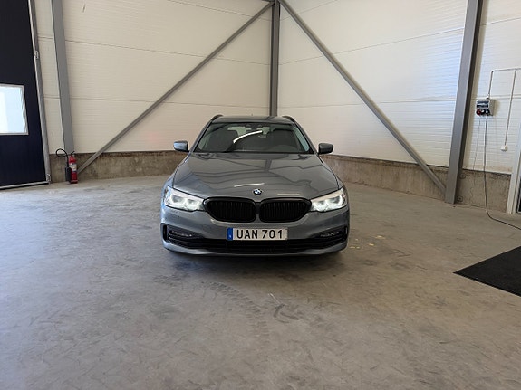 BMW 520d 3 of 26